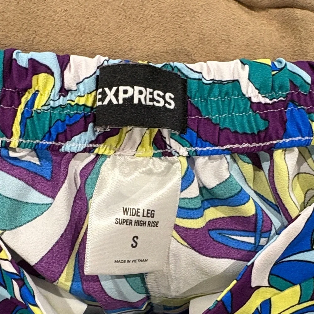 Express Multicolor Swirl Pattern Pants - Picture 3 of 4